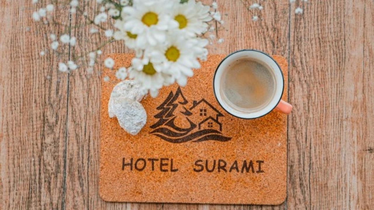 Hotel Surami Buitenkant foto